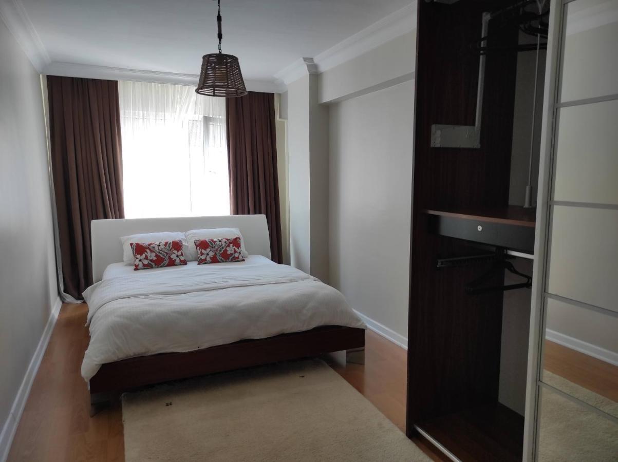 Apartament 5 Minutes To Subway Istanbul